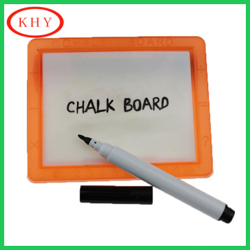 Set packing whiteboard marker promoting with mini whiteboard